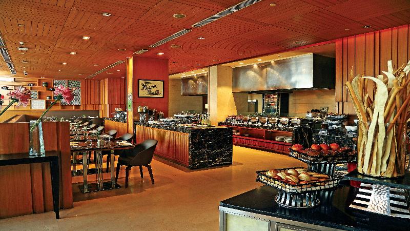 Отель Holiday Inn New Delhi Mayur Vihar Noida, An Ihg