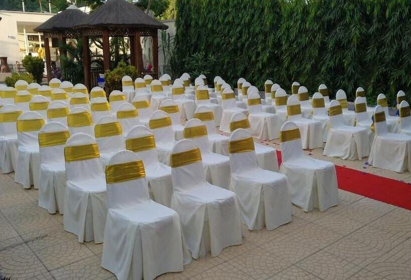 هتل Horizonte Novo