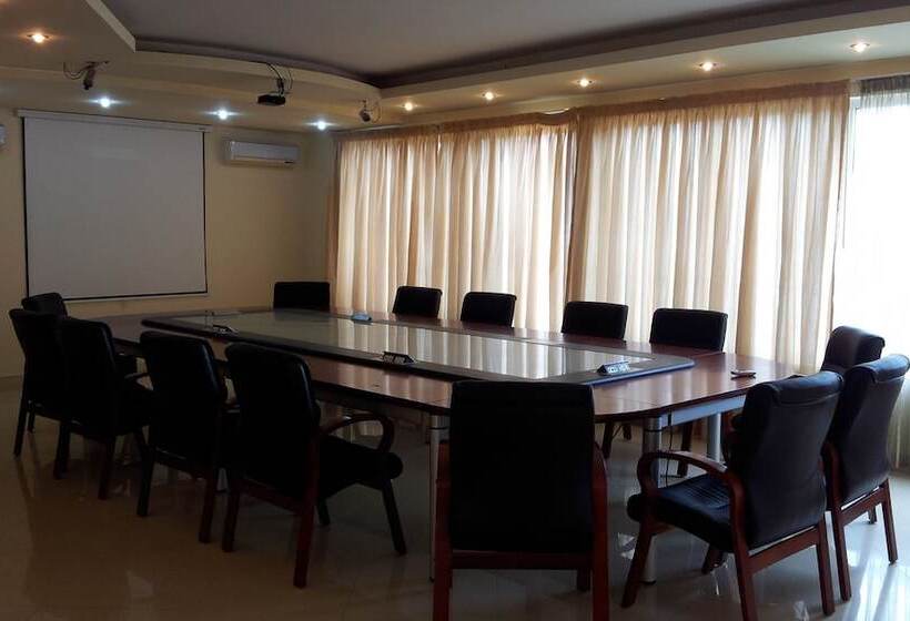 هتل Horizonte Novo