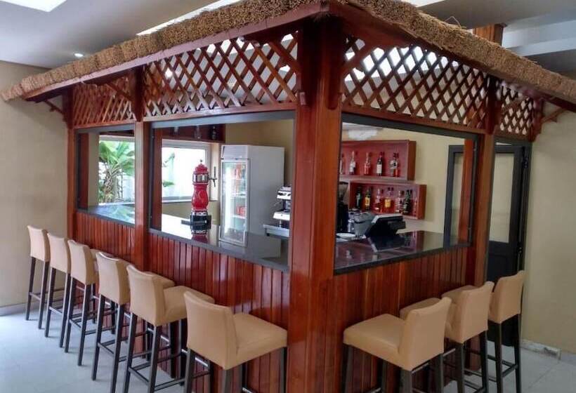 هتل Horizonte Novo