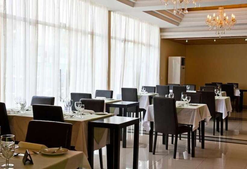 هتل Horizonte Novo