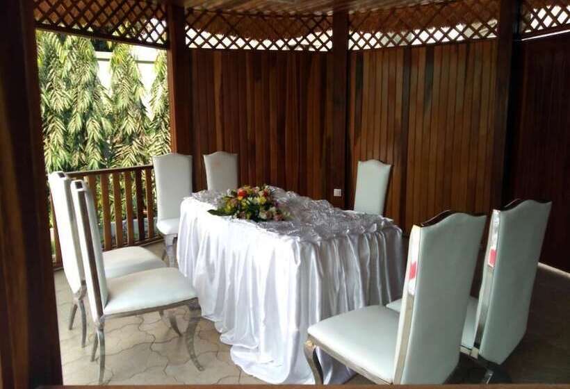 هتل Horizonte Novo