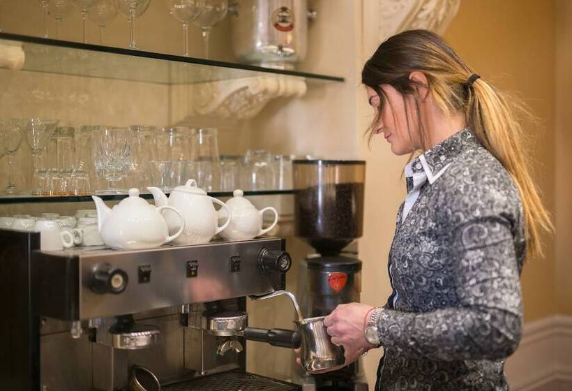 I Portici Hotel   Residenza D Epoca