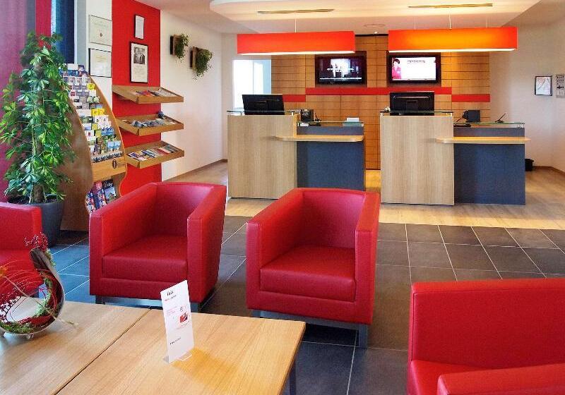 ホテル Ibis Bulle   La Gruyère Swiss Bike