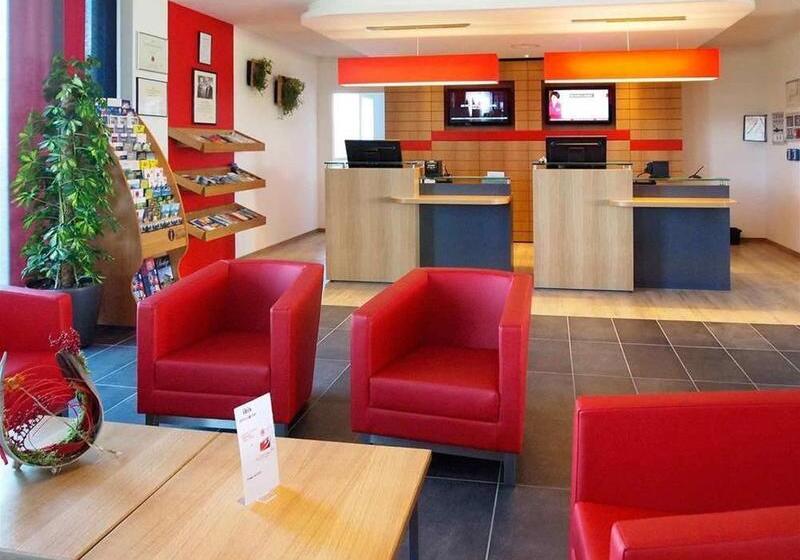 ホテル Ibis Bulle   La Gruyère Swiss Bike