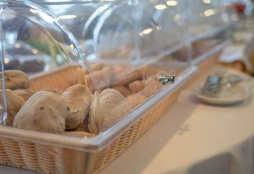 호텔 Inatel Flores