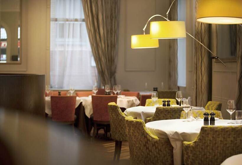 בית מלון כפרי Indigo Glasgow, An Ihg