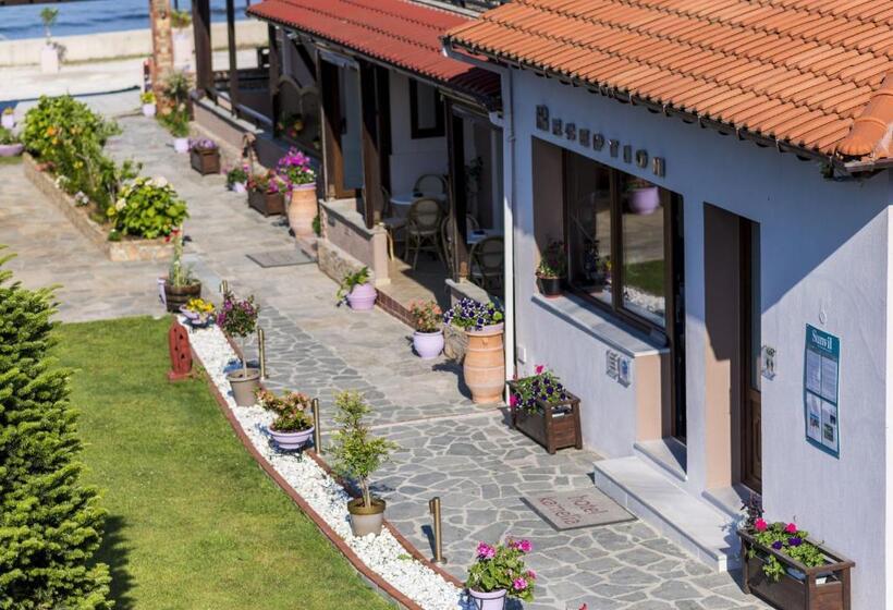 호텔 Kamelia & Semeli