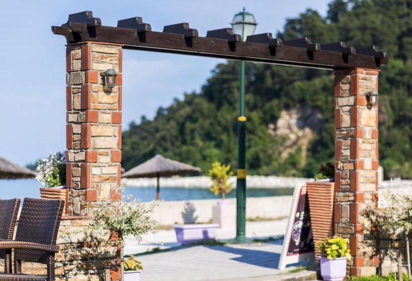 호텔 Kamelia & Semeli