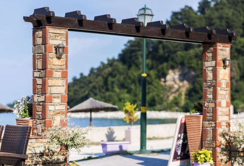 호텔 Kamelia & Semeli