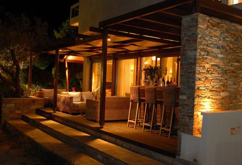 בית מלון כפרי Karystion