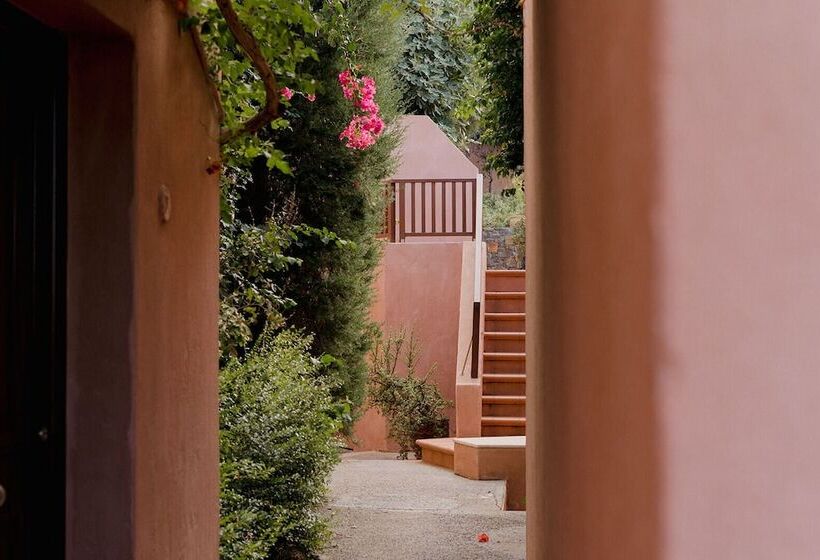 فندق Koutouloufari Village Holiday Club