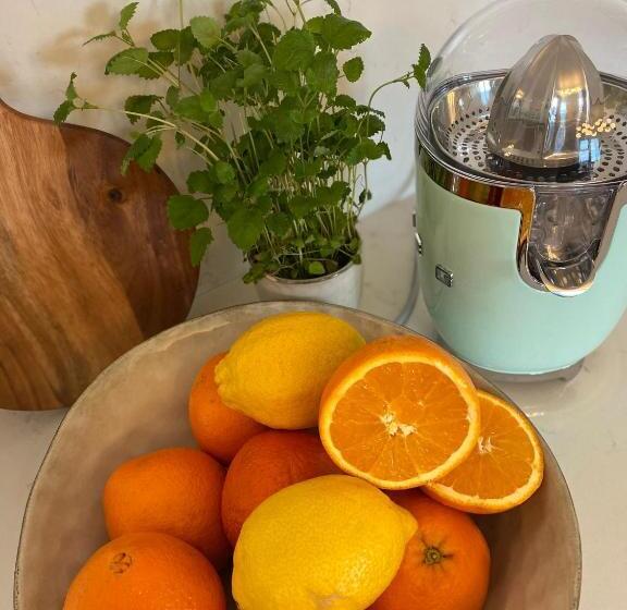 Отель L & Bistro Rödesund