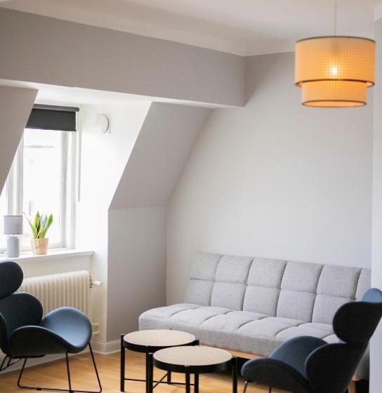 Отель L & Bistro Rödesund