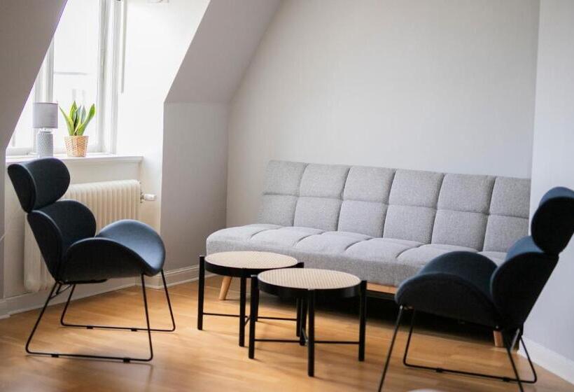 Отель L & Bistro Rödesund