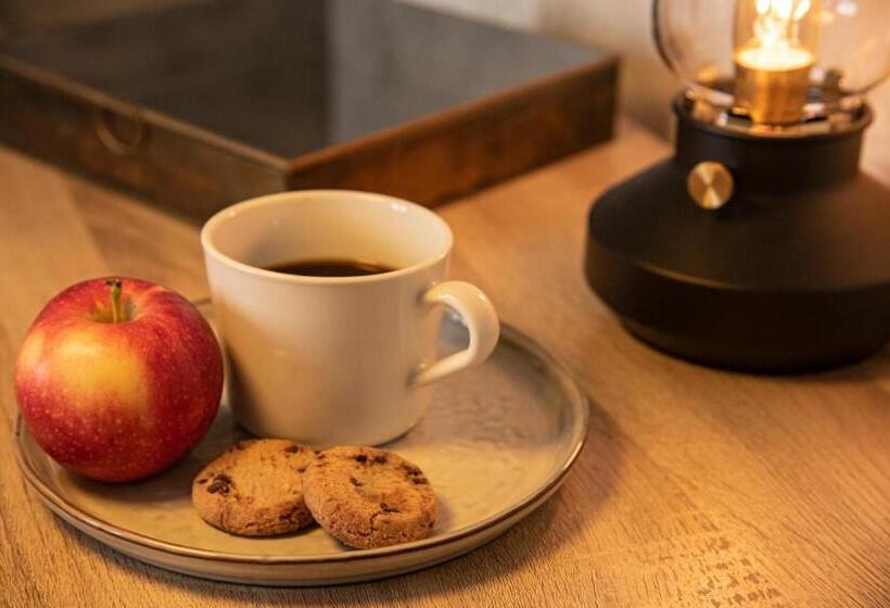 Отель L & Bistro Rödesund