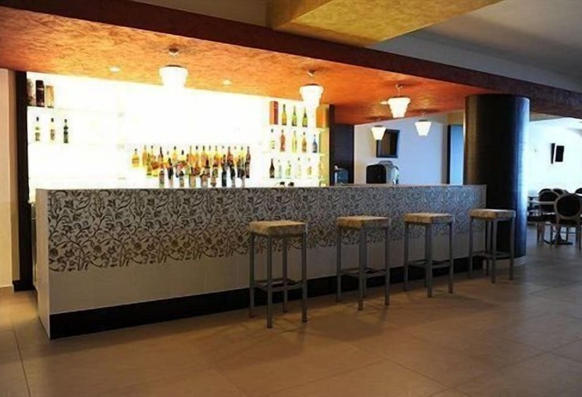 ホテル La Felce Imperial