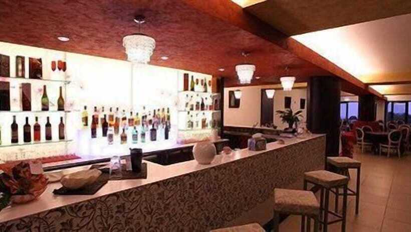 ホテル La Felce Imperial