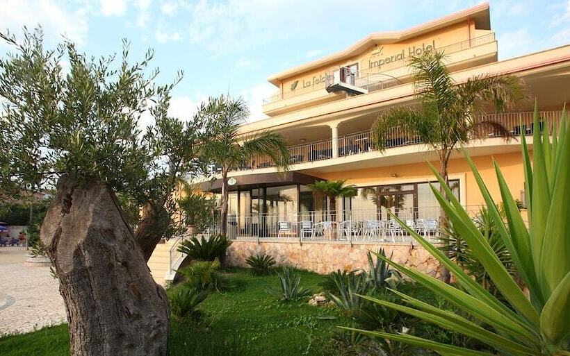 ホテル La Felce Imperial