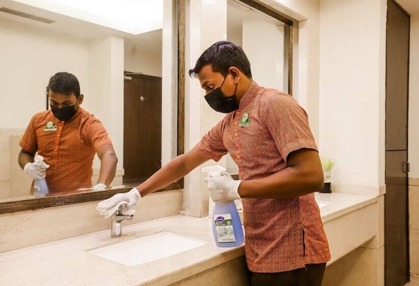 酒店 Lemon Tree Premier Ulsoor Lake  Bengaluru