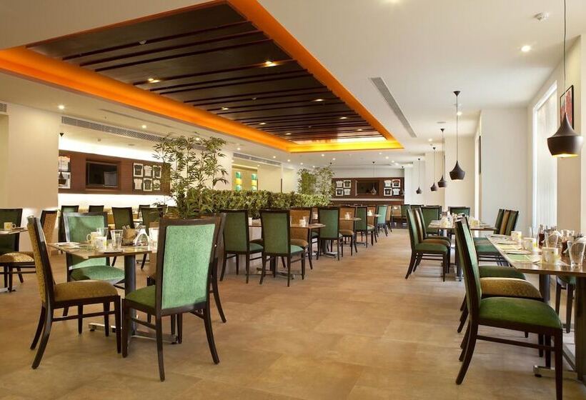 酒店 Lemon Tree Premier Ulsoor Lake  Bengaluru