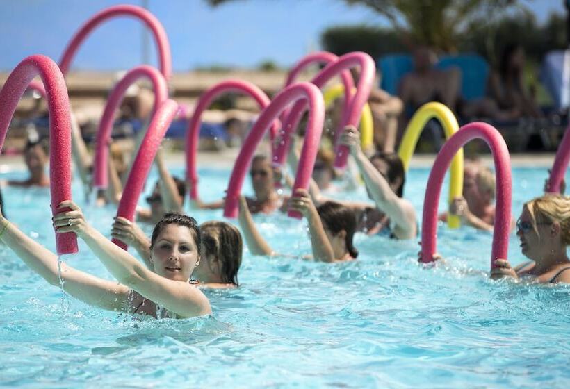 فندق Mareblue Beach