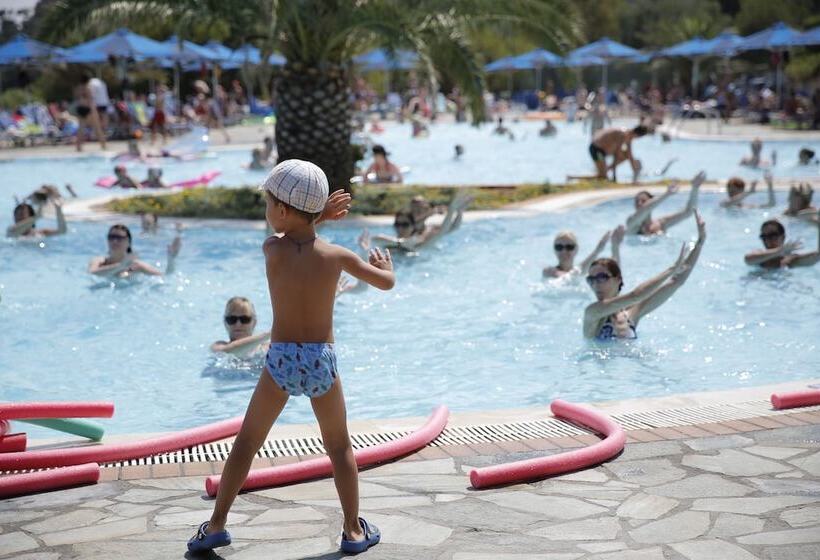 فندق Mareblue Beach