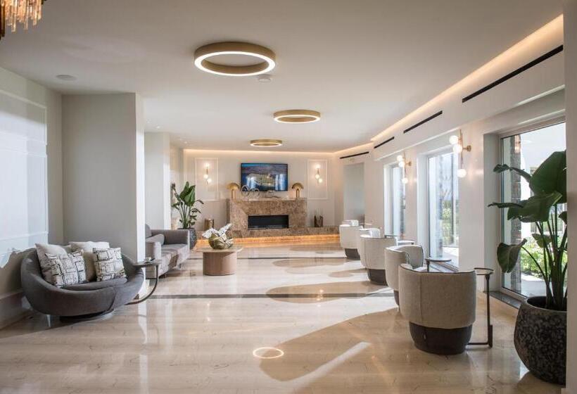 هتل Matheo Villas & Suites