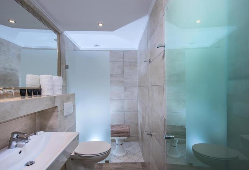 هتل Matheo Villas & Suites