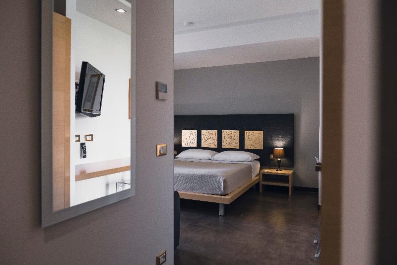 هتل Modica Palace