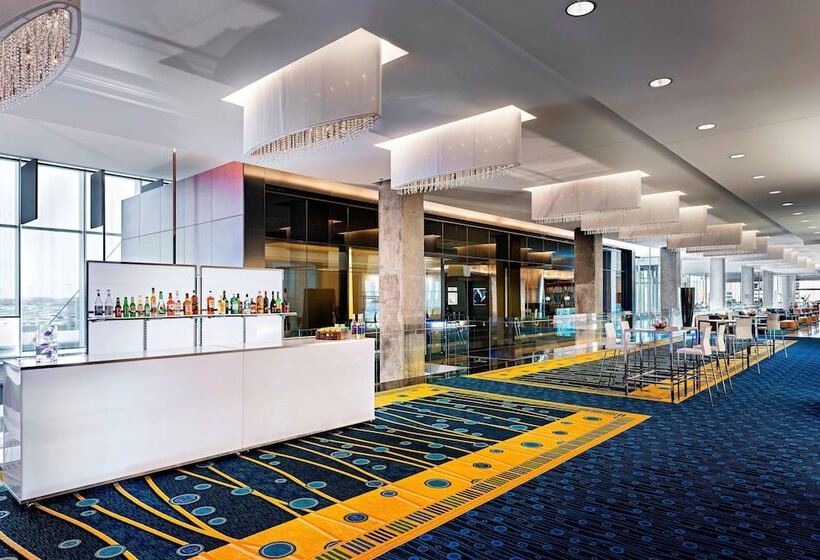 ホテル Marriott Montreal Airport In Terminal