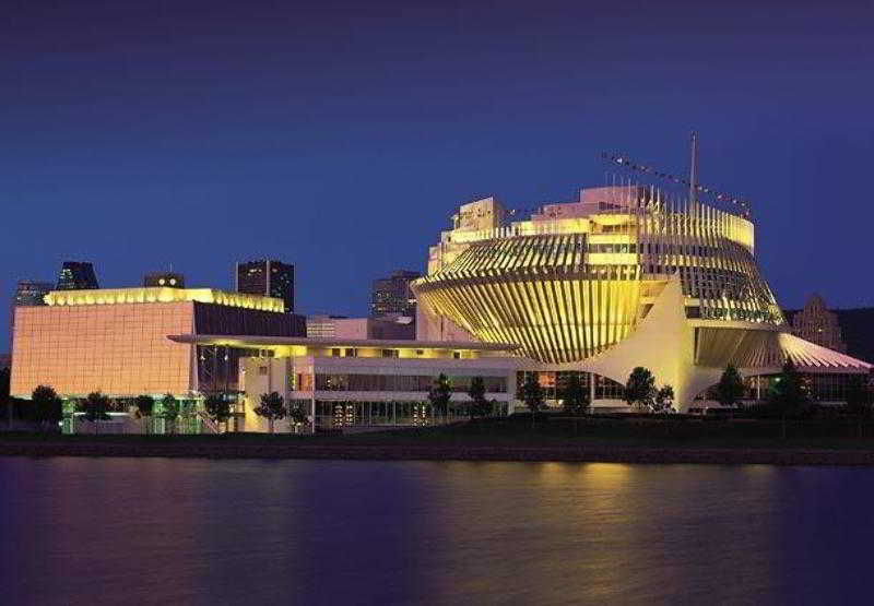 ホテル Marriott Montreal Airport In Terminal