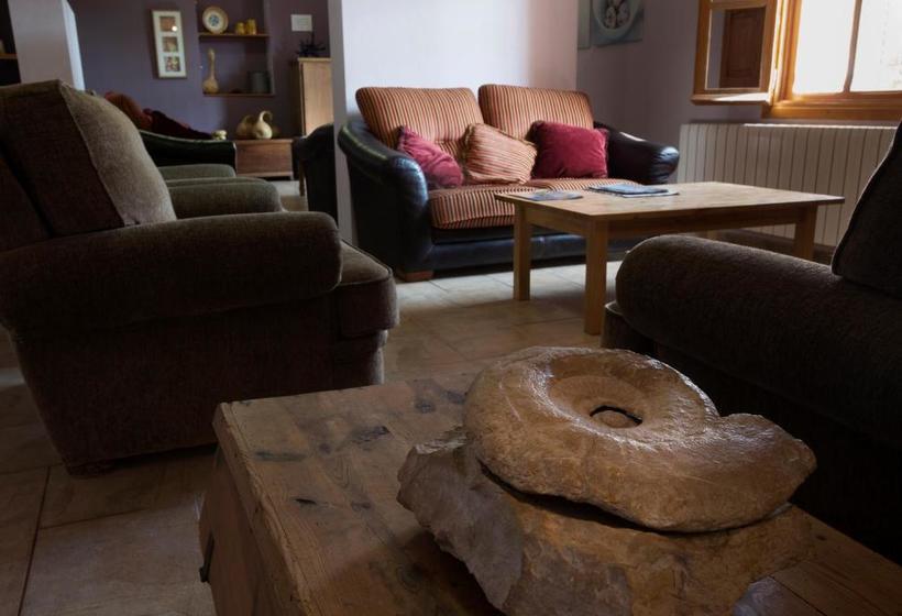 ホテル Restaurante Novella