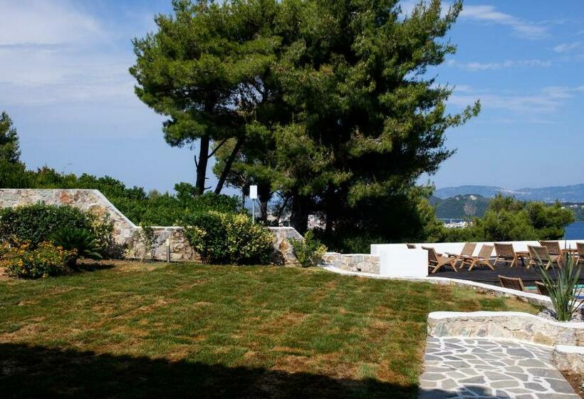 בית מלון כפרי Oniro Skiathos