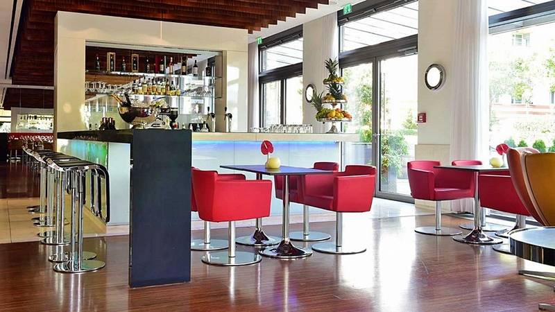 Отель Pestana Berlin Tiergarten