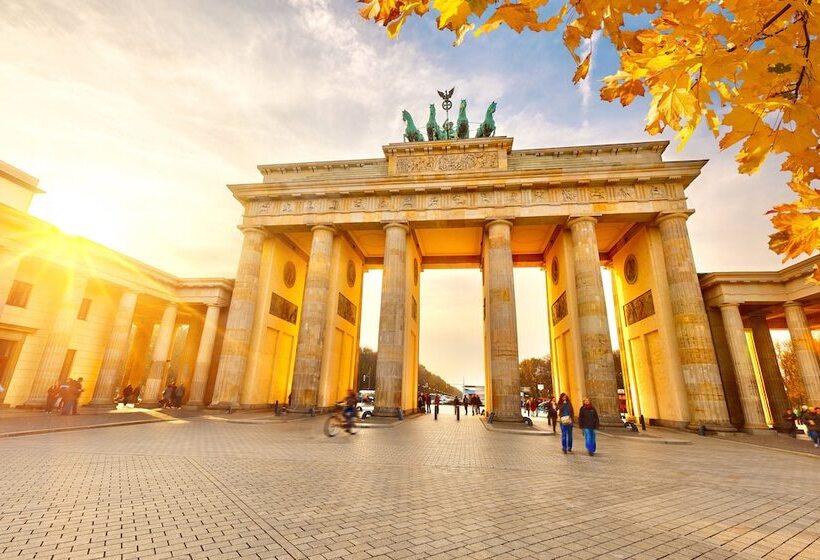 Отель Pestana Berlin Tiergarten