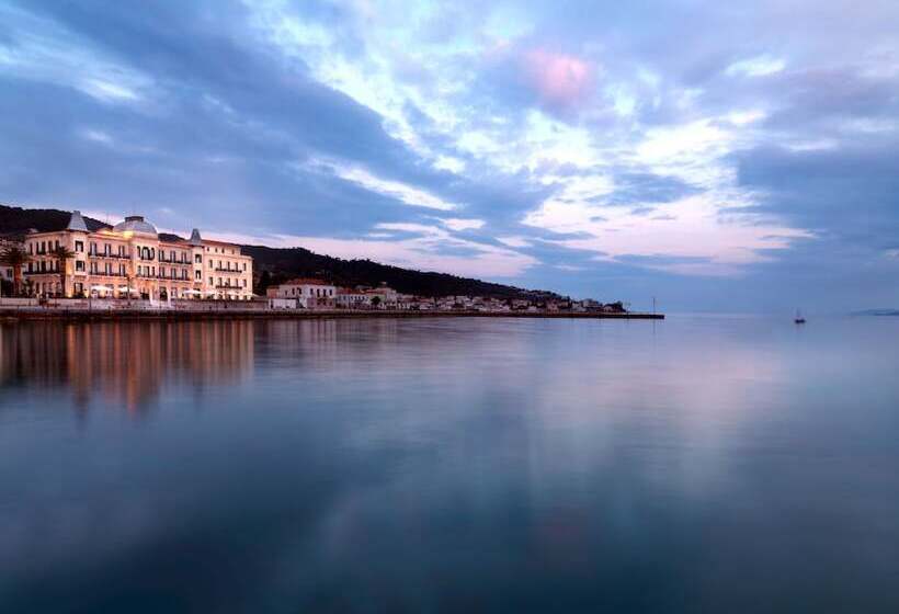 فندق Poseidonion Grand