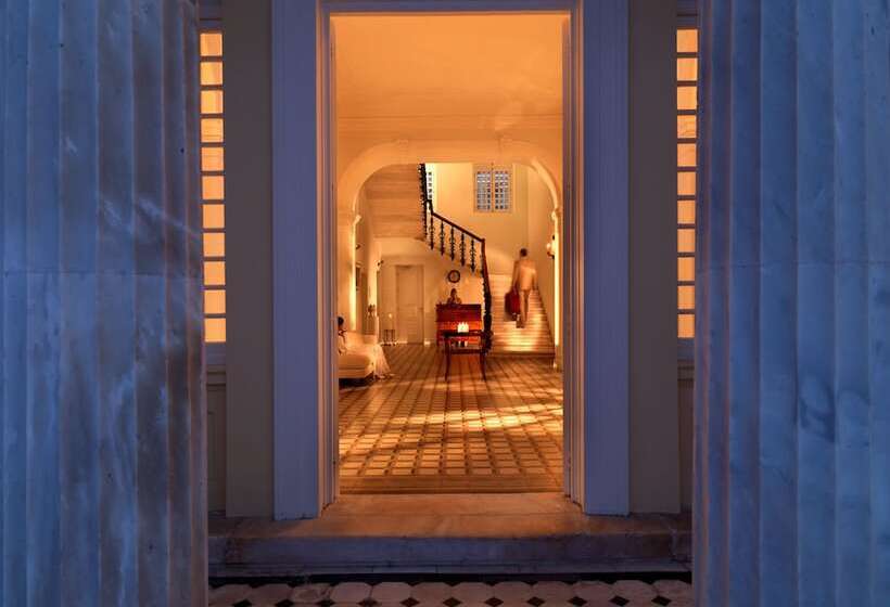 فندق Poseidonion Grand