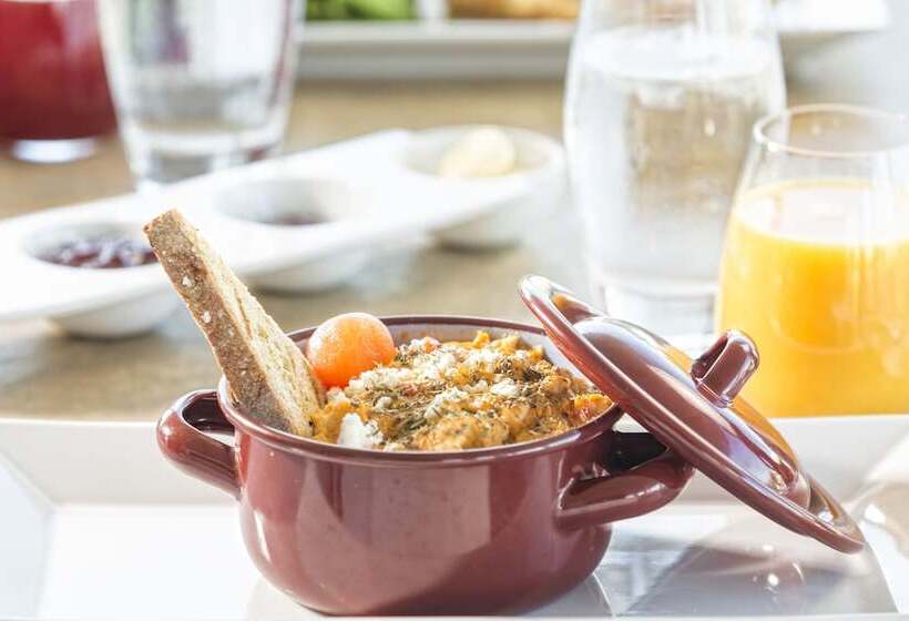 فندق Poseidonion Grand