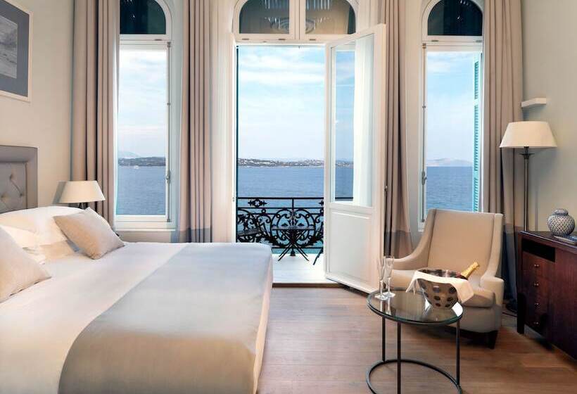 فندق Poseidonion Grand