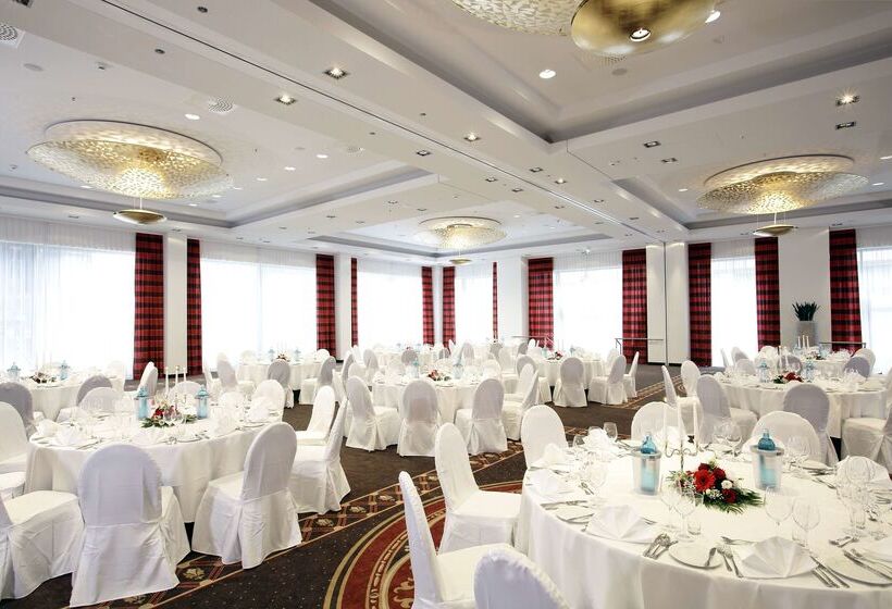 H4 Hotel Berlin Alexanderplatz