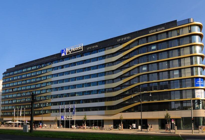 H4 Hotel Berlin Alexanderplatz