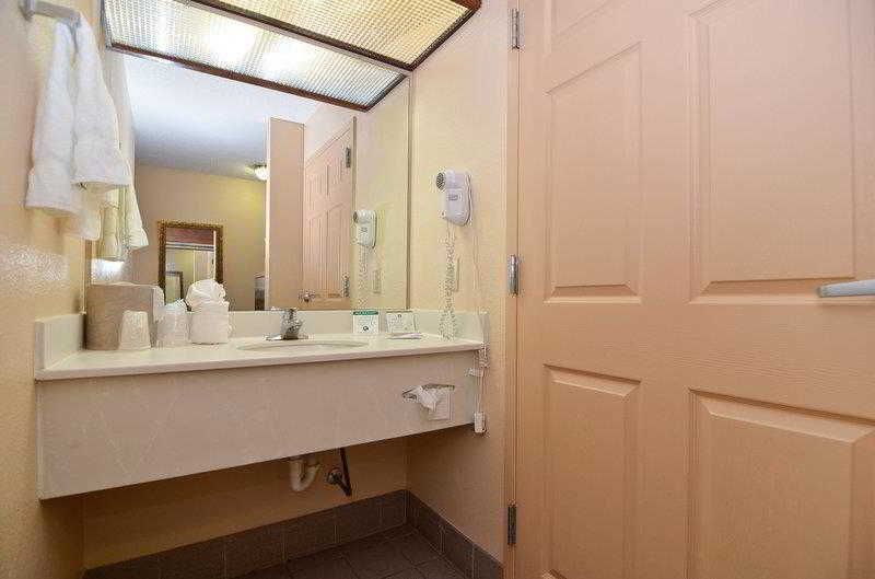 酒店 Quality Inn & Suites Huntsville Research Park Area