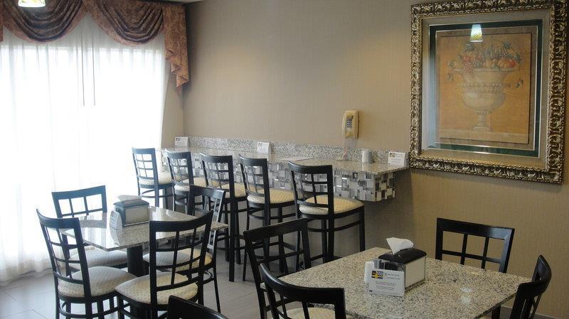 酒店 Quality Inn & Suites Huntsville Research Park Area