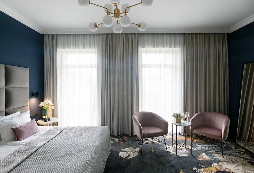 酒店 Queen Boutique