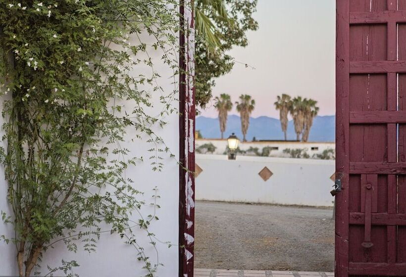 فندق ريفى Cortijo Del Arte   Caminito Del Rey