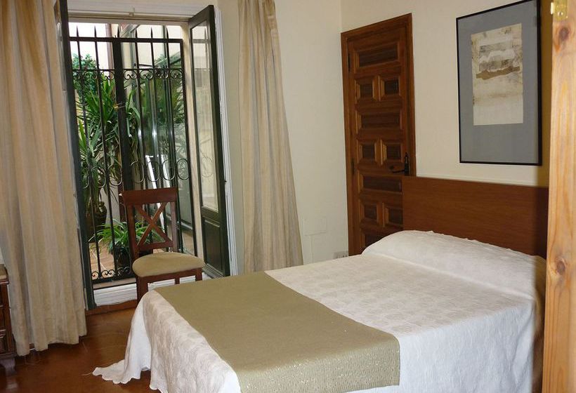 فندق ريفى Palacio De Monfarracinos