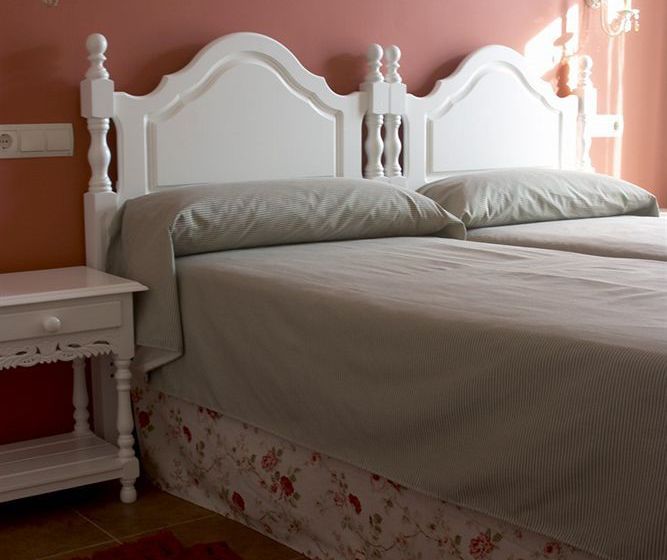 فندق ريفى Palacio De Monfarracinos