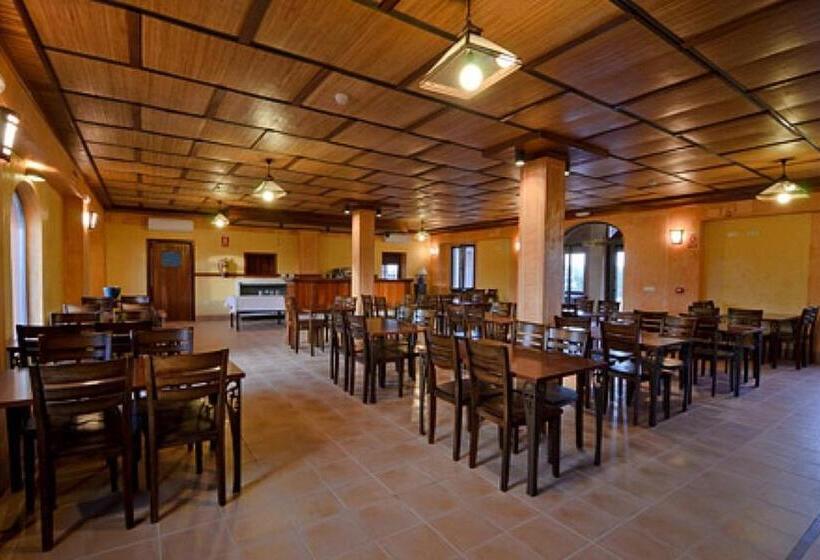 בית מלון כפרי San Miguel Del Valle Amblés