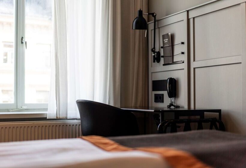 فندق Scandic Grand Central